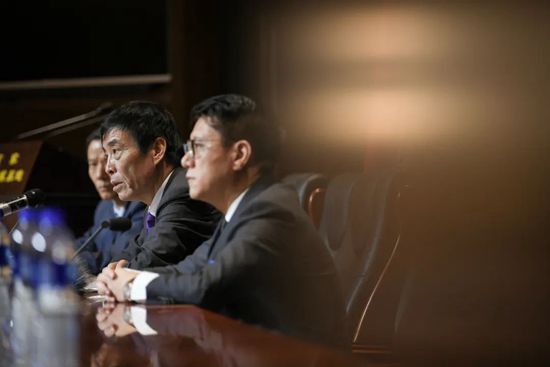 报道/徐玉凡、邹大锐、郝举 编辑/科若 []独家原创稿件，未经授权不得转载，违者将追究其相关法律责任 标签： 我们的胜利中国电影报道 ： 相关新闻 “太乙真人”配音演员严正发声：抵制AI仿声侵权!