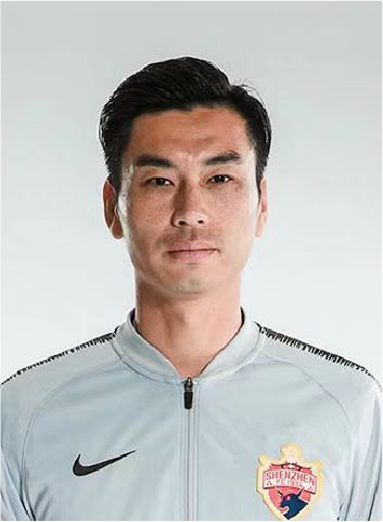 这种在保留原作精神与持续创新之间的平衡，正是系列电影成功的核心。